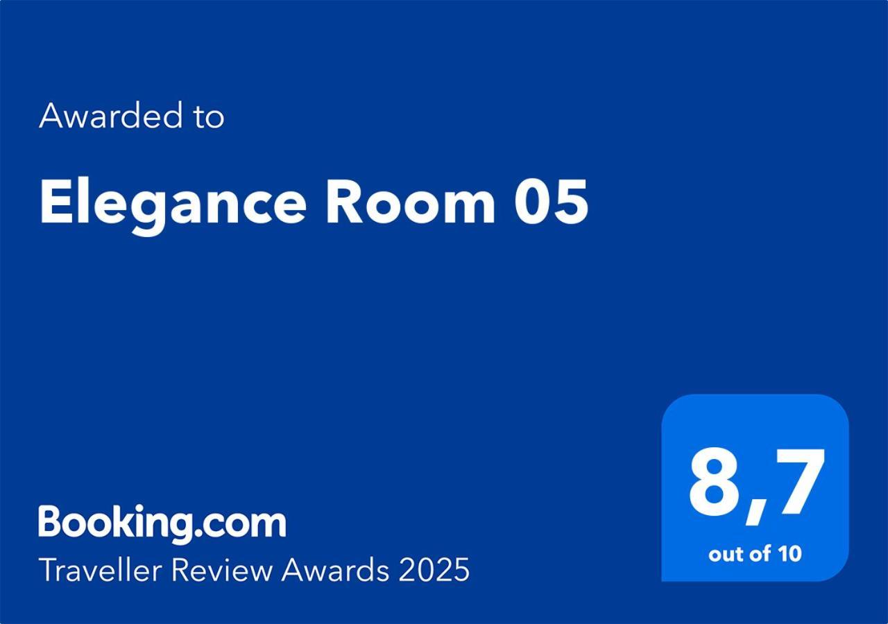 Elegance Room 05 Бари Экстерьер фото